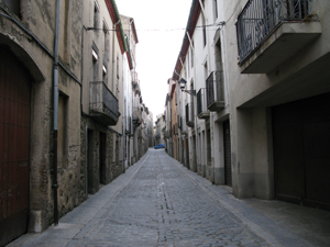 Un carrer de Maçanet de Cabrenys
